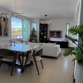 Moderno y Acogedor Apartamento detrás del Homs