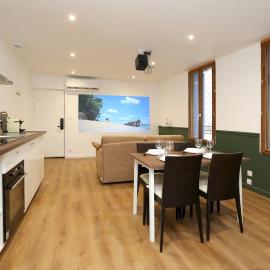 Superbe appartement avec écran géant, viešbutis mieste Tarbas