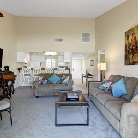 PN561 - Jupiter View - Alice Lodging