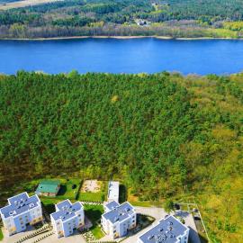 Viesnīca FoRest Longinówka - las, jezioro, parking, Netflix i Prime, TV55" pilsētā Brodņica