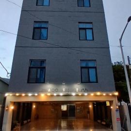 진우 프레스티지 호텔, Hotel in Okp'o-dong