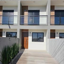 Sobrado NOVO próximo BR 290, hotel in São Gabriel