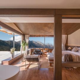 Sunny Aerie丨 Golden Peak Resort: Baisha şehrinde bir otel