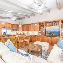 Charming 2Br Condo W Ac, Steps To Beach And Balboa Pier By Beachview Rentals, hotelli kohteessa Newport Beach
