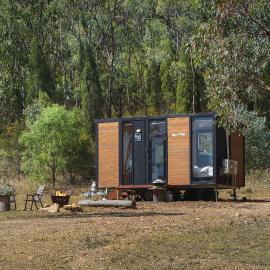 Bundaleer Tiny House 1 by Tiny Away, hotel em Doyles Creek