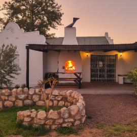 Bezalel Estate Country House, отель 