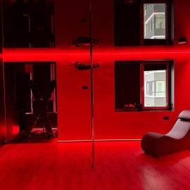 RED Тематичні Апартаменти, hotel in Zhytomyr