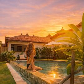 The Confidential Mandalika - Sea Front Hotel - New Starlink 70Mbps WiFi - Free Gym Access