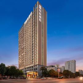 悦致酒店娄底市政府店, hotel v mestu Chayuan
