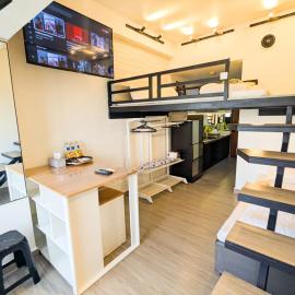 S&D 1219 family studio 4 pax netflix, pool & gym at Pollux