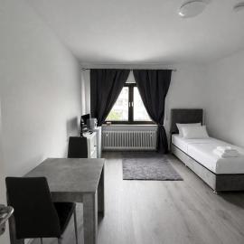 Kelsterbach Airport apartments