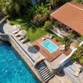 Yiannis Seafront Villa Paleokastritsa