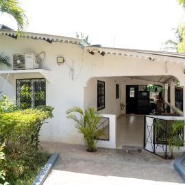 Cosy Garner Haven Watamu, hotel in Watamu