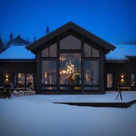 FJELLRO Private Alpine Lodge Høgevarde, hotel en Flå