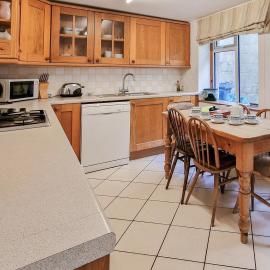 Beachcomber Cottage, hótel í Beer