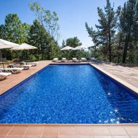 Catalunya Casas: Spacious Villa Vera up to 24 guests, a short drive to Blanes!, hotel v Gironi