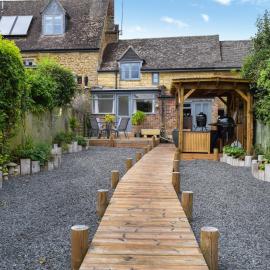 Juniper Cottage, hotel in Hook Norton