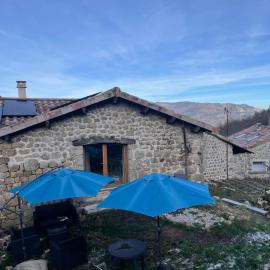 Gîte des Nicolaux, hotel i Beauvène