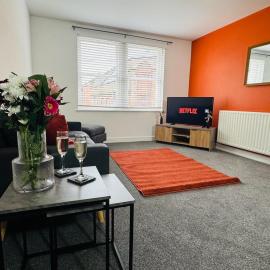 Curwen Apartment - 2 Bedrooms - Sleeps 6