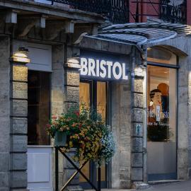Best Western Le Bristol โรงแรมในเลอปุยอ็องเวอเล