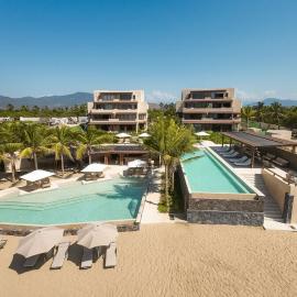 Luxury Apartment in Playa Blanca Zihuatanejo CAUMA