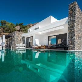 Villa Daniela & Apartments
