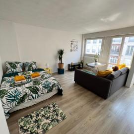 Appartement proche Paris - Idéal familles et professionnels, hotel in La Garenne-Colombes