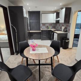 The Family Flat by JS Apartments โรงแรมในแบล็กเบิร์น