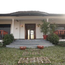 Mud & Meadows- A Satvik Farmstay, Jamshedpur, hotel in Jamshedpur
