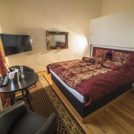 Hotel Panství Dlouhá Lhota, hotel v mestu Dlouhá Lhota