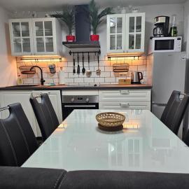 Apartment Berglez, hotel in Škofja Loka