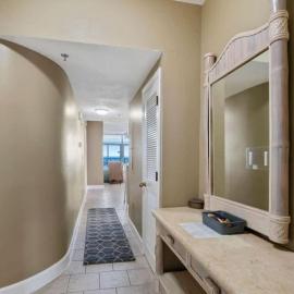 Jade East Towers 1850, Hotel in Destin