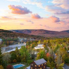 Cozy Peaks Lodge by AvantStay