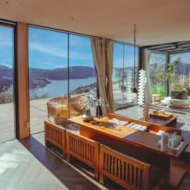 箱根の絶景独り占め 展望デッキ