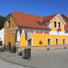 Country Saloon, hotel in Vranov nad Dyjí