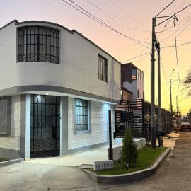 Peruvian Apartments La Angostura