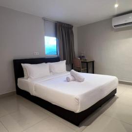 Swing & Pillows - Kajang, Selangor: Kajang şehrinde bir otel