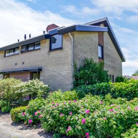 2 Bedroom Beautiful Apartment In Cadzand