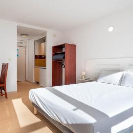 Le St Clair N208 ST2