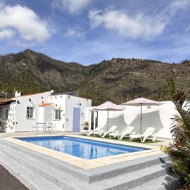 Casa Araviña, hotel u gradu Icoro