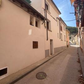 Casa Brillantes Completa, hotell i Ayerbe