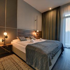 RentPlanet - Apartamenty Karkonoskie z basenem: Sosnówka şehrinde bir otel