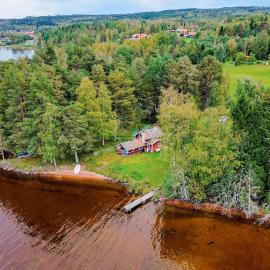 Lake Front Home In Leksand With Lake View, hotel a Leksand