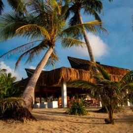 HilNer's Beach Resort、Alegriaのホテル