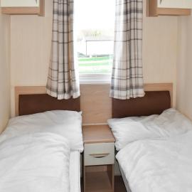 Solent Village 13-Uk44072
