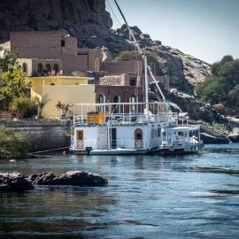 Nile Dream Yacht, hotelli kohteessa Jazīrat Salūjah