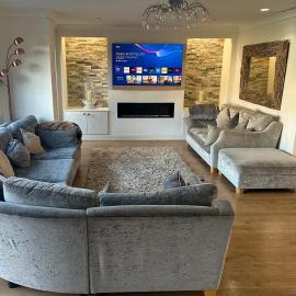 Luxury 5 Bedroom Group House near Cardiff Sleeps 13 with Sauna and a Games Lounge