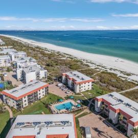 Sandalfoot 5D3 - Oceanfront Sanibel Condo, hotel a Sanibel