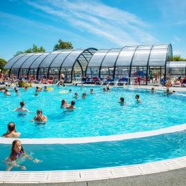 ZEcamping 5 étoiles à 1km de la plage piscine couverte dog friendly fitness, hotel in Jard-sur-Mer
