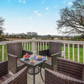 3 Bed in Ventnor oc-94278